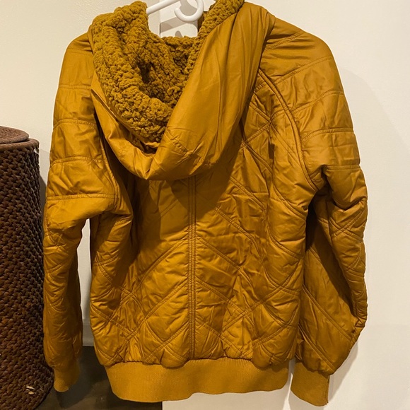 PRANA hooded jacket - Picture 1 of 6